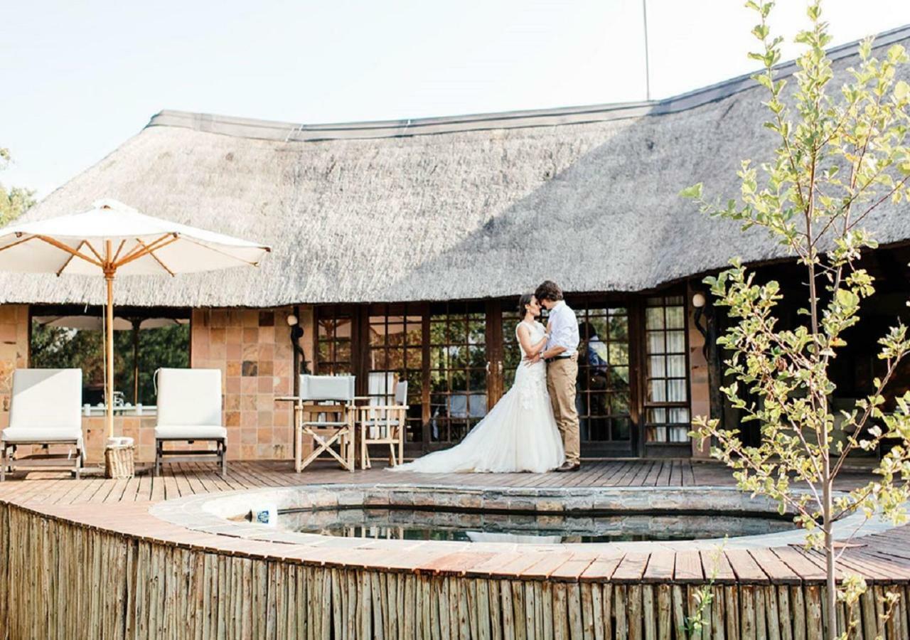Monate Game Lodge Модимоле Екстериор снимка